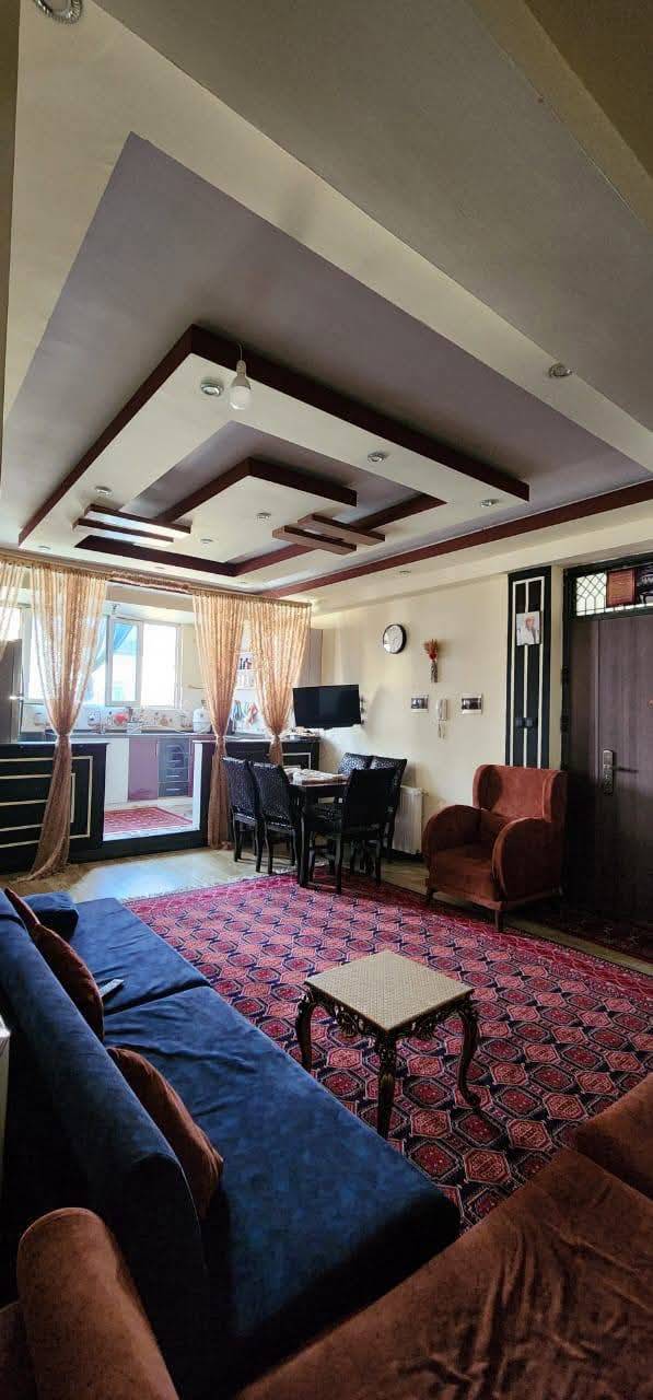 آپارتمان سه اطاقه گرویی پروژه تایمنی، کابل