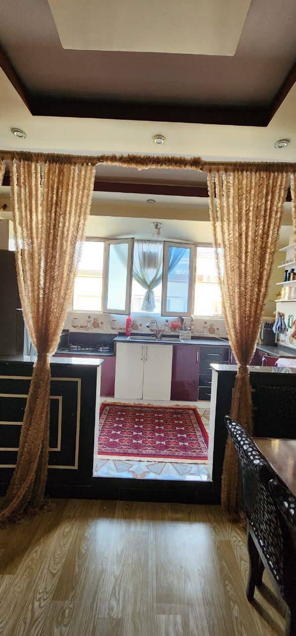 آپارتمان سه اطاقه گرویی پروژه تایمنی، کابل