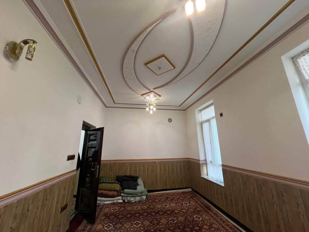 خانه فروشی جوی آجر، مزارشریف
