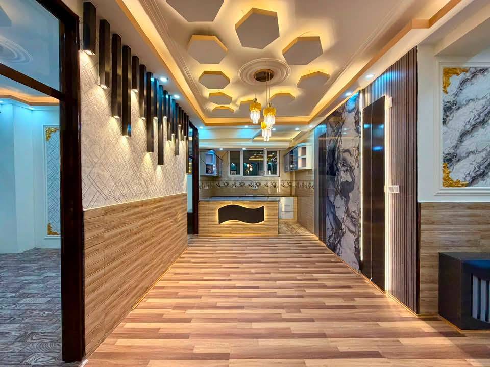 آپارتمان چهار اطاقه فروشی پروژه تایمنی، کابل