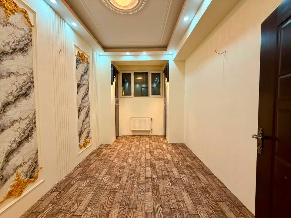آپارتمان چهار اطاقه فروشی پروژه تایمنی، کابل