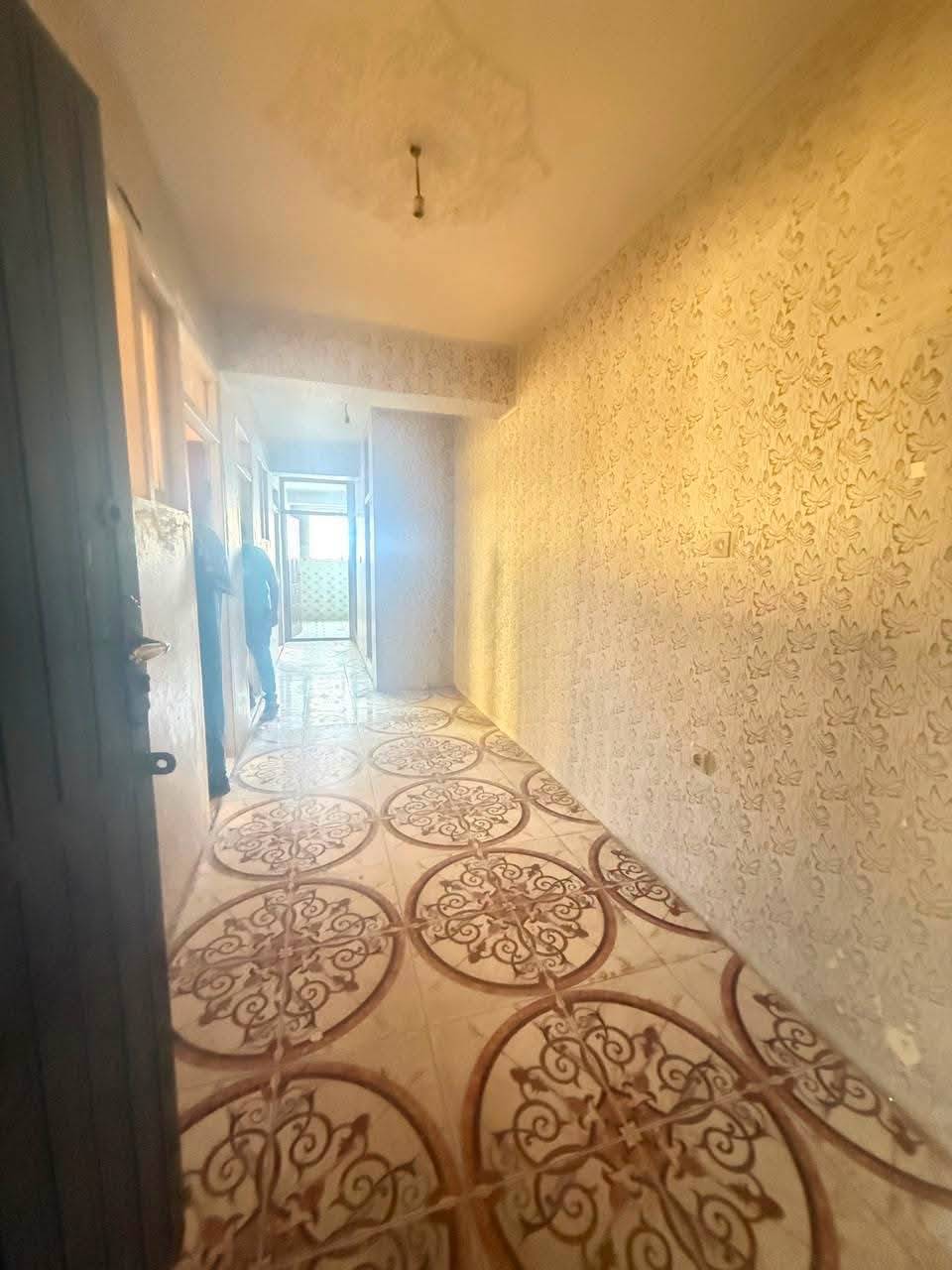 آپارتمان سه اطاقه کرایی پروژه تایمنی، کابل
