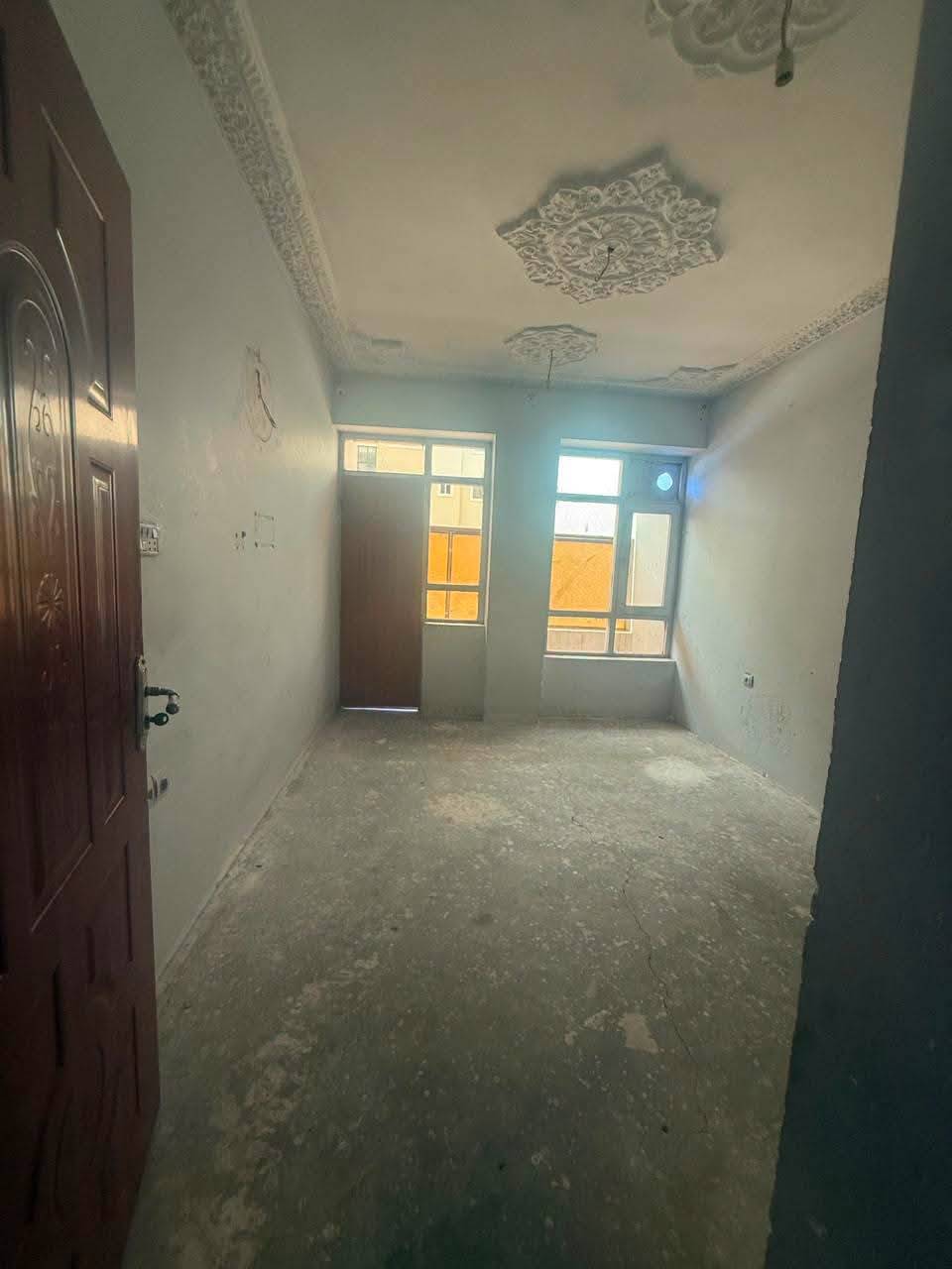 آپارتمان سه اطاقه کرایی پروژه تایمنی، کابل
