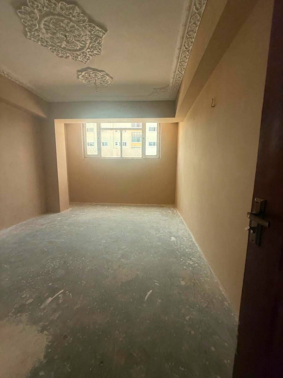 آپارتمان سه اطاقه کرایی پروژه تایمنی، کابل