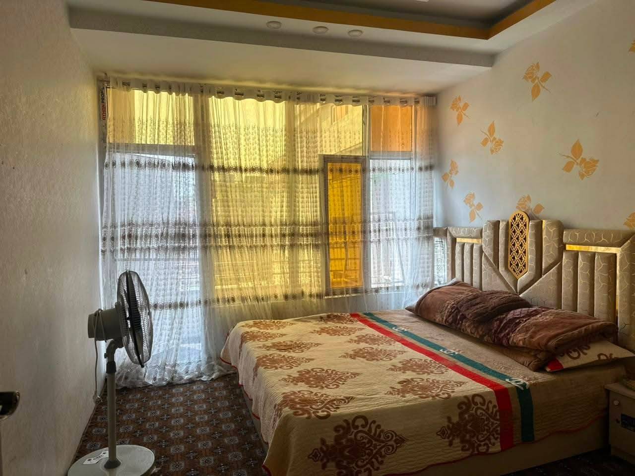 آپارتمان سه اطاقه فروشی پروژه تایمنی، کابل