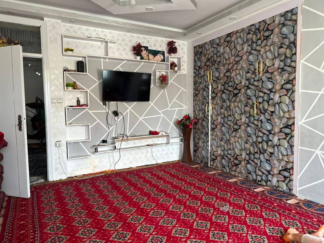 آپارتمان سه اطاقه فروشی پروژه تایمنی، کابل