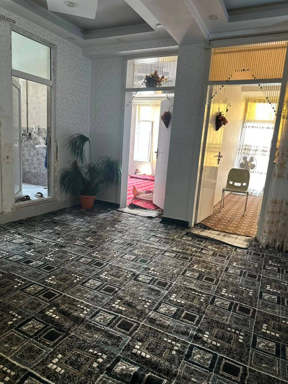 آپارتمان سه اطاقه فروشی پروژه تایمنی، کابل