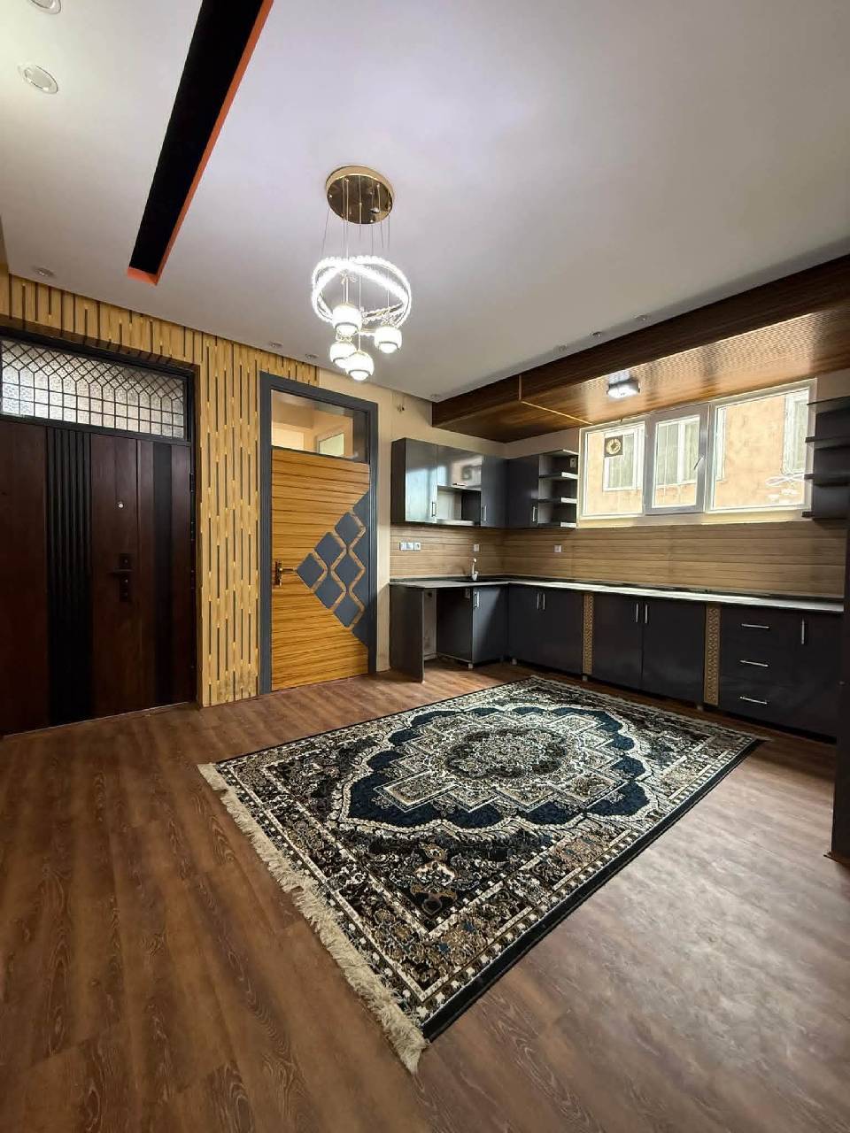آپارتمان سه اطاقه فروشی گولایی پارک، کابل