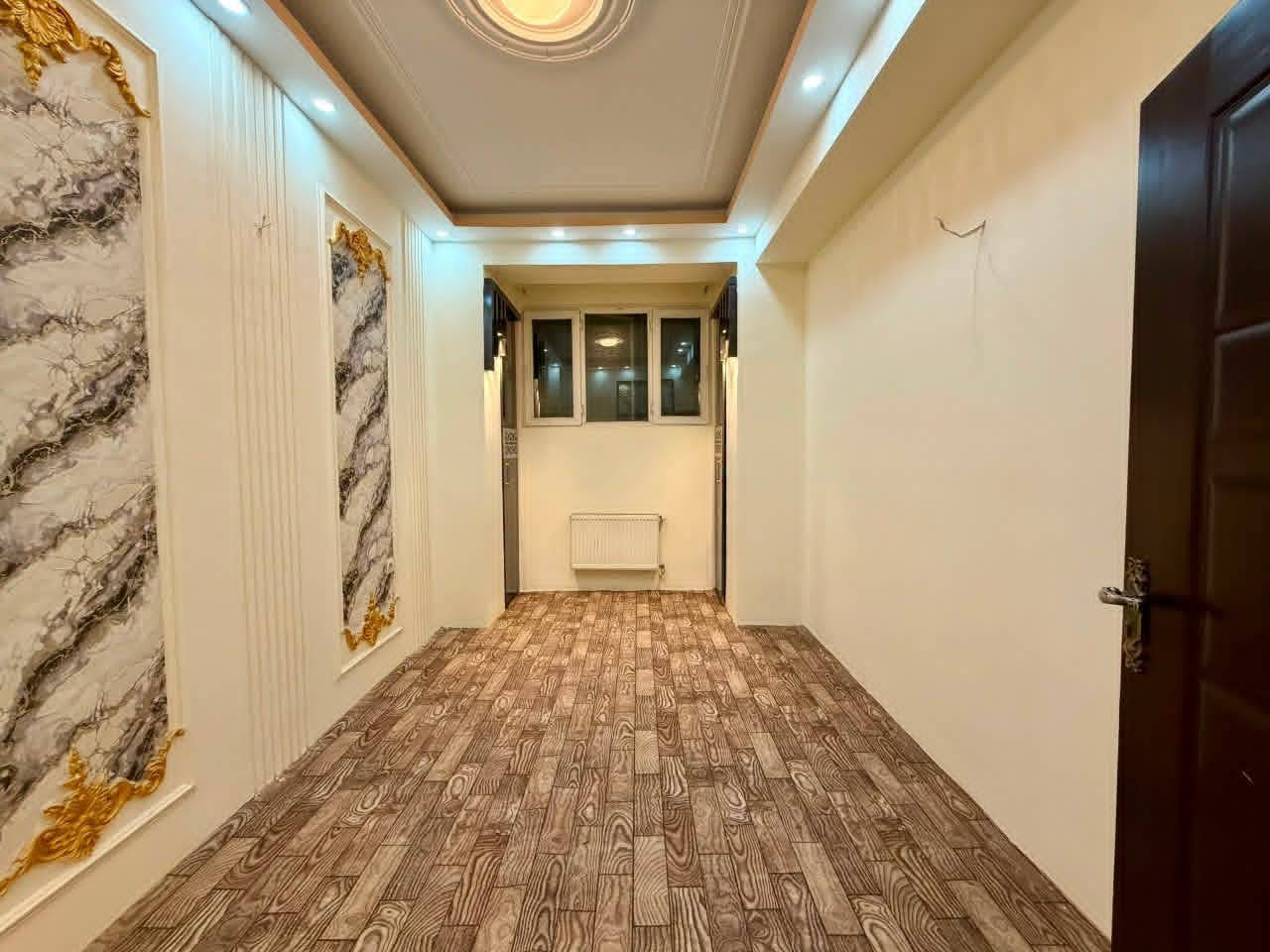 آپارتمان چهار اطاقه فروشی پروژه تایمنی، کابل