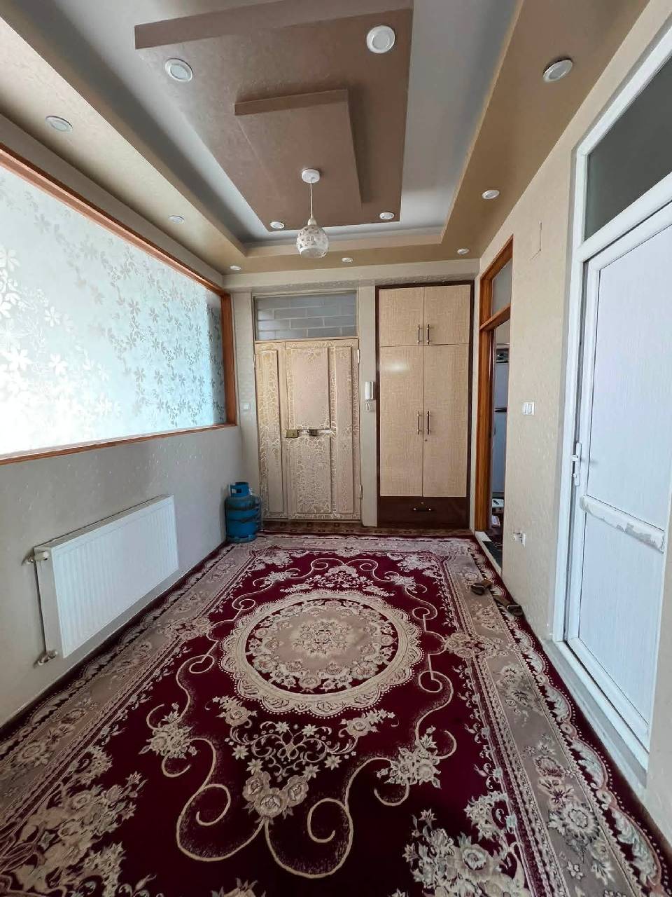 آپارتمان سه اطاقه کرایی ناحیه سه دهبوری، کابل