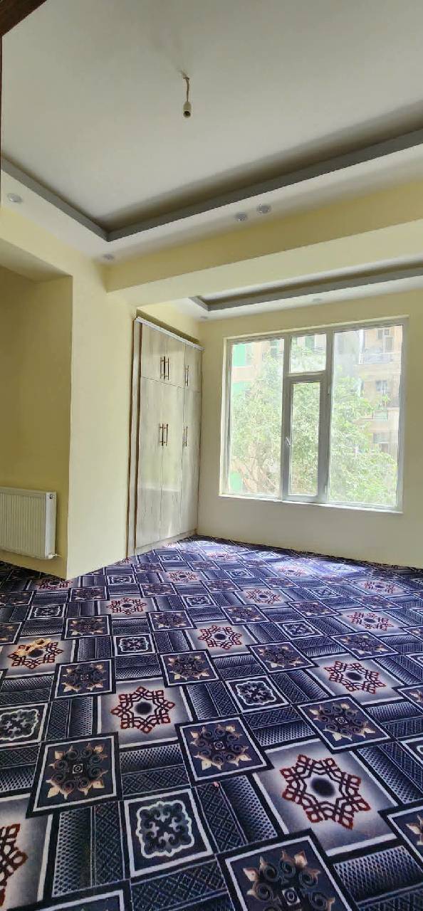 آپارتمان سه اطاقه فروشی ناحیه پانزده، کابل