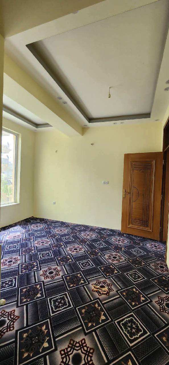 آپارتمان سه اطاقه فروشی ناحیه پانزده، کابل