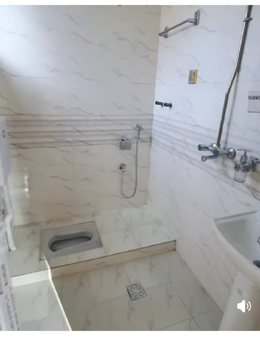 خانه فروشی سه اتاقه-کابل ناحیه هفت
