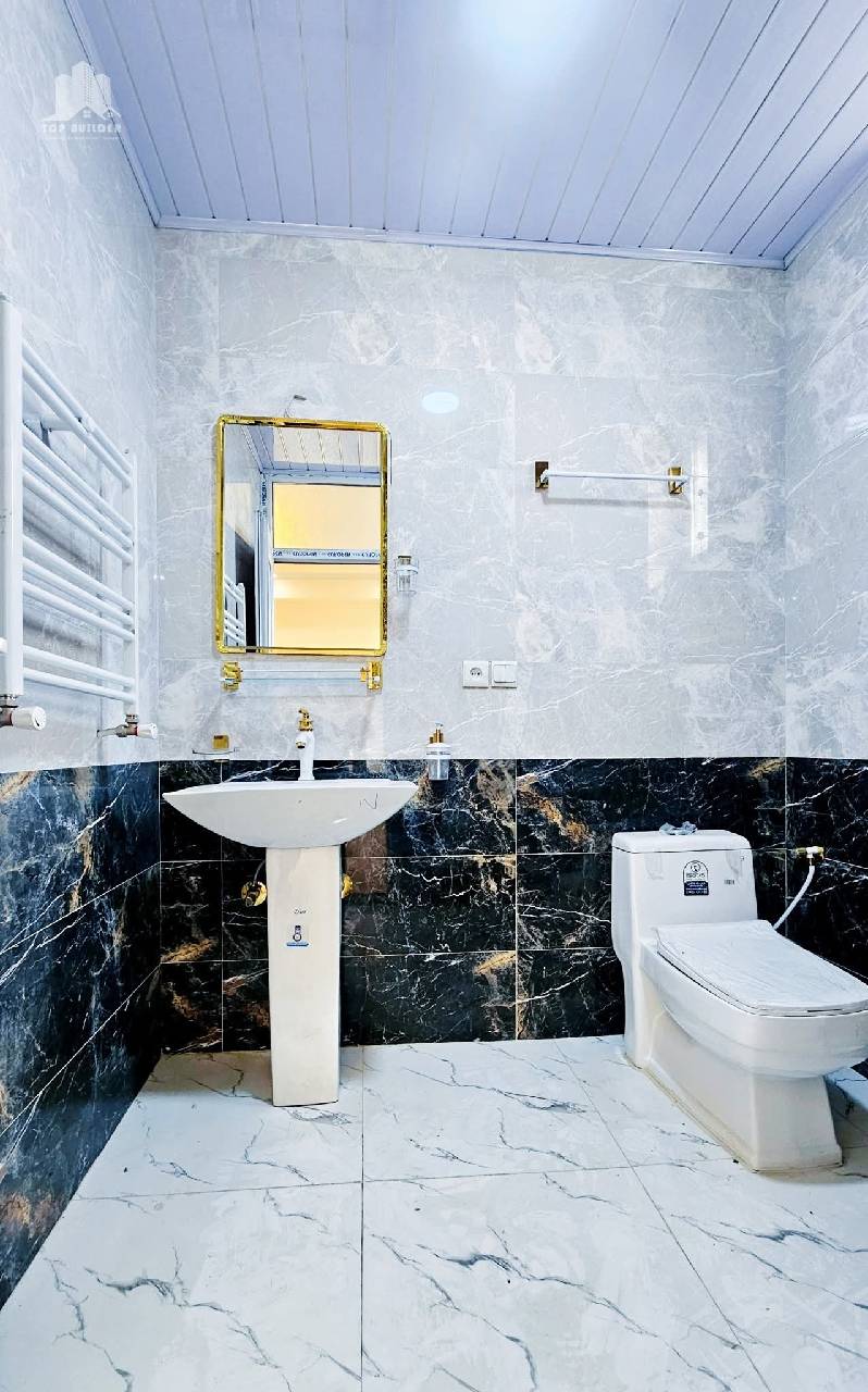 آپارتمان 4 اطاقه ViP فروشی ناحیه چهار-کابل