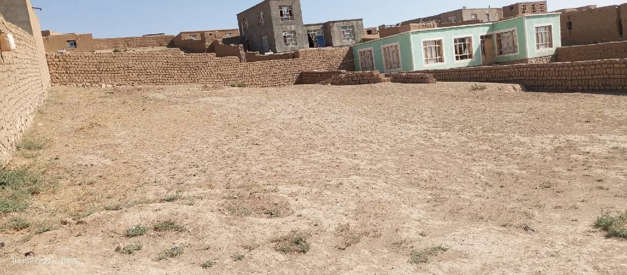 یک نمره زمین فروشی جرتیلک-غور