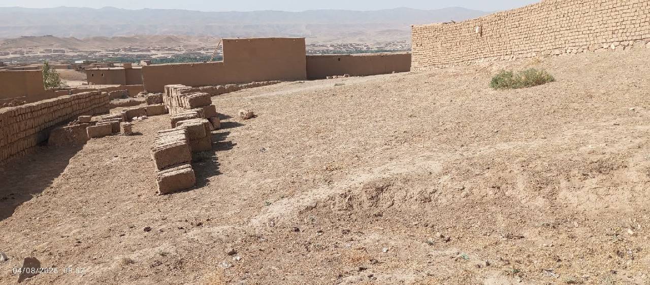 یک نمره زمین فروشی جرتیلک-غور