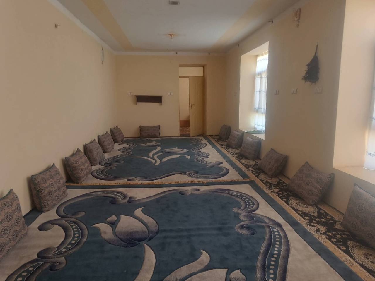 حویلی فروشی سه اطاق _غور