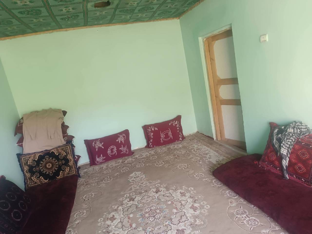 حویلی فروشی سه اطاق _غور