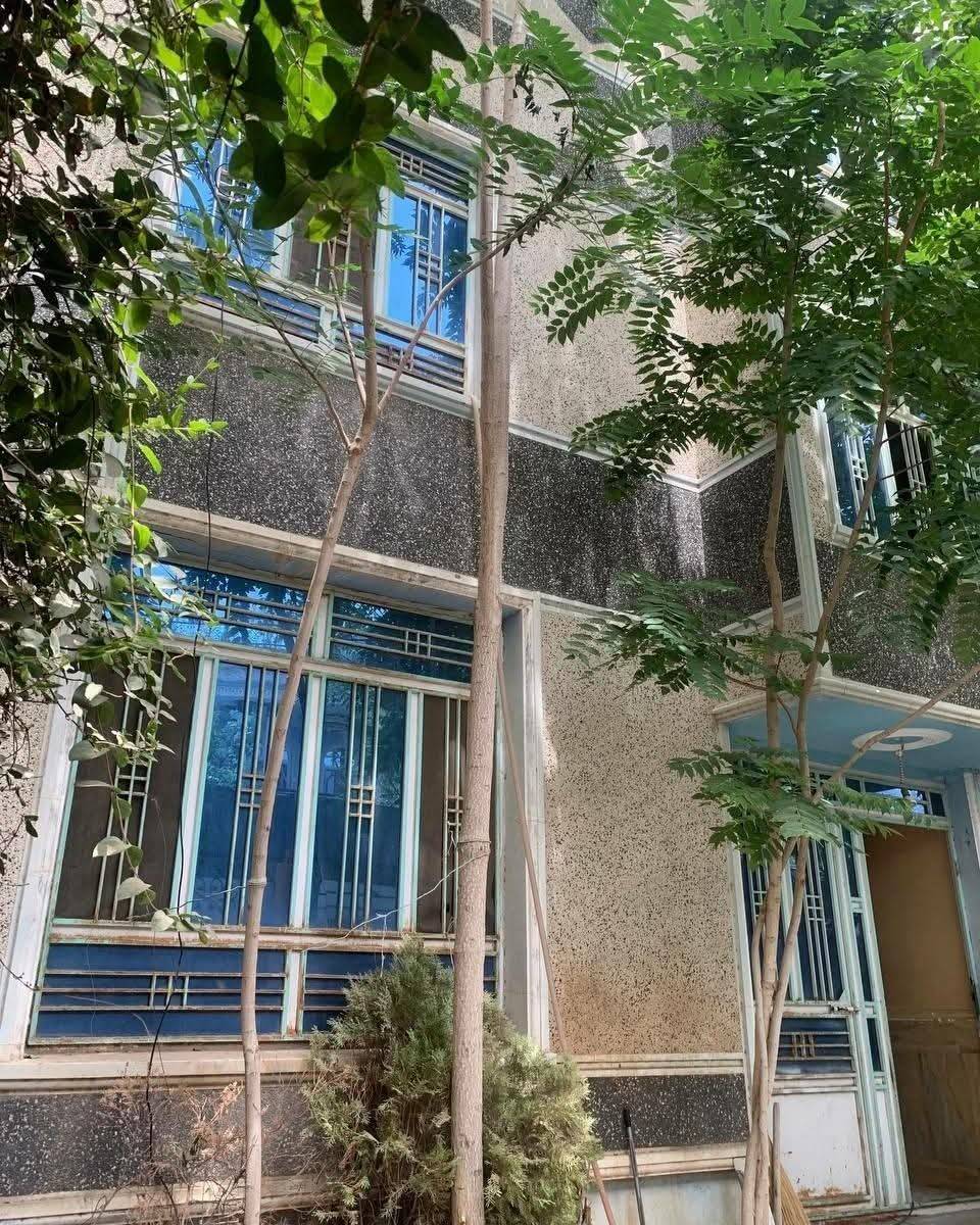 🏫خانه فروشی سه طبقه چهاراتاقه-هرات ناحیه 5، جاده نظر قلعه نوی