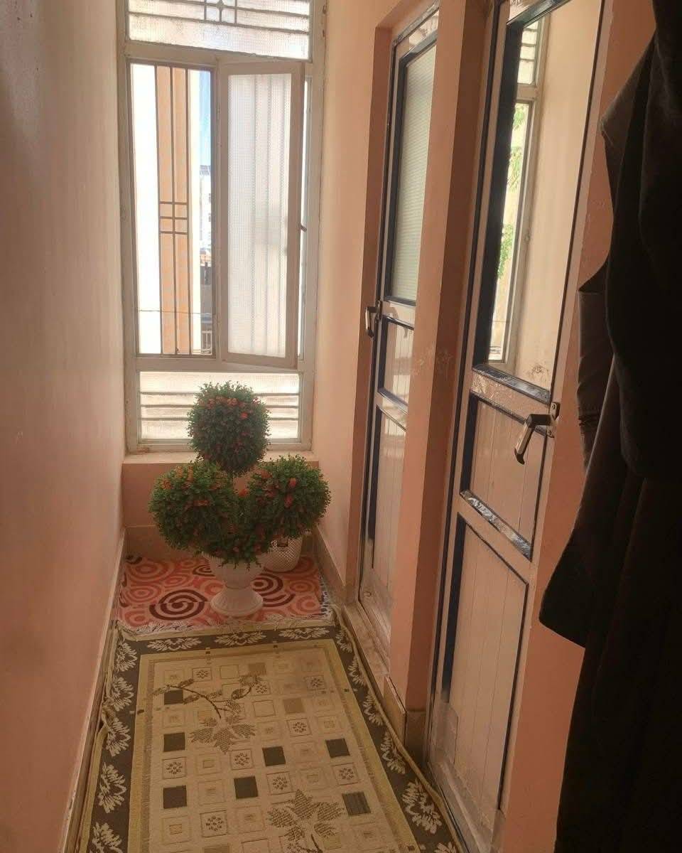 🏫خانه فروشی سه طبقه چهاراتاقه-هرات ناحیه 5، جاده نظر قلعه نوی