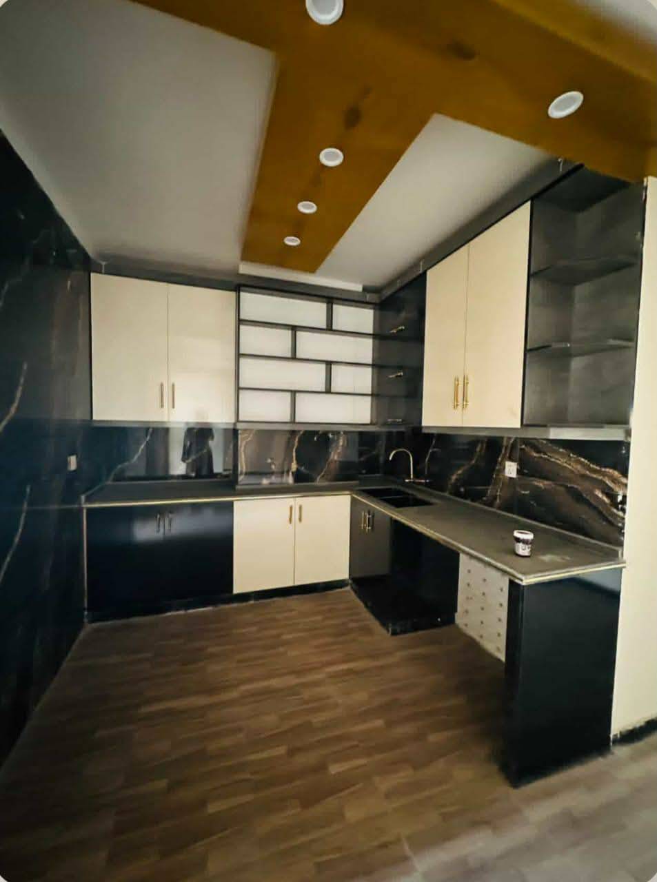 آپارتمان سه اطاقه کرایی، سلیم کاروان-کابل