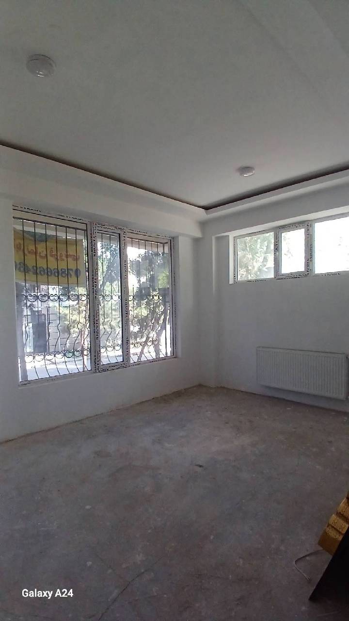 سه باب آپارتمان سه اتاقه-کابل ناحیه چهارم