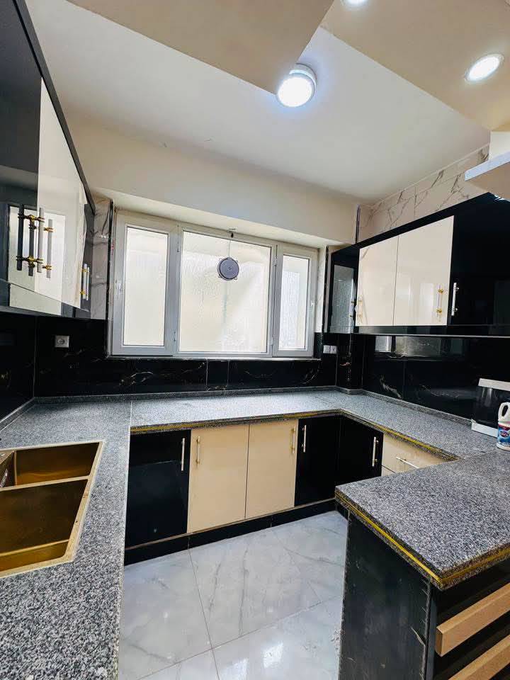 آپارتمان سه اتاقه کابل ناحیه پانزده هم