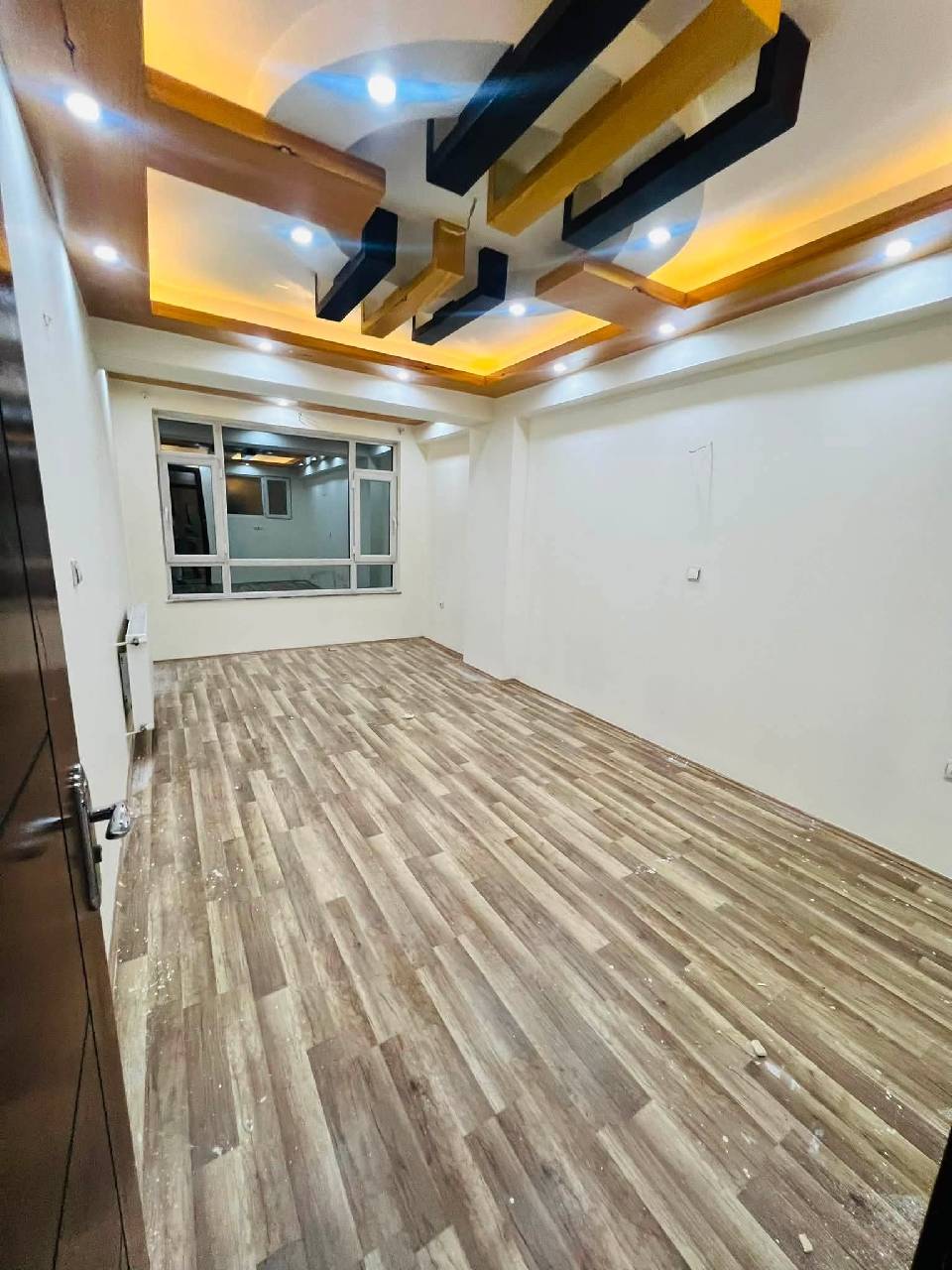 آپارتمان سه اتاقه کرایی-کابل هوتل پروان