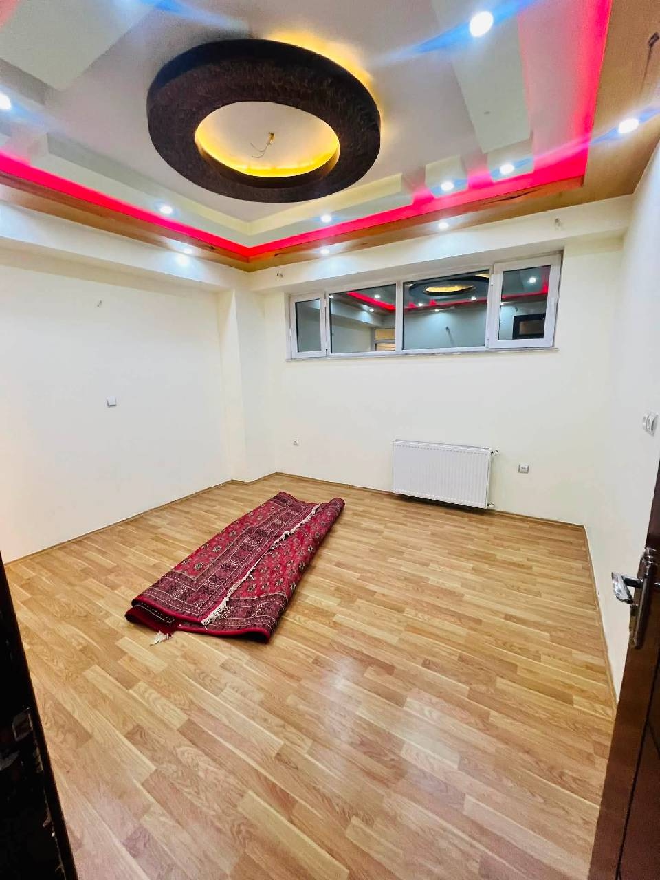 آپارتمان سه اتاقه کرایی-کابل هوتل پروان