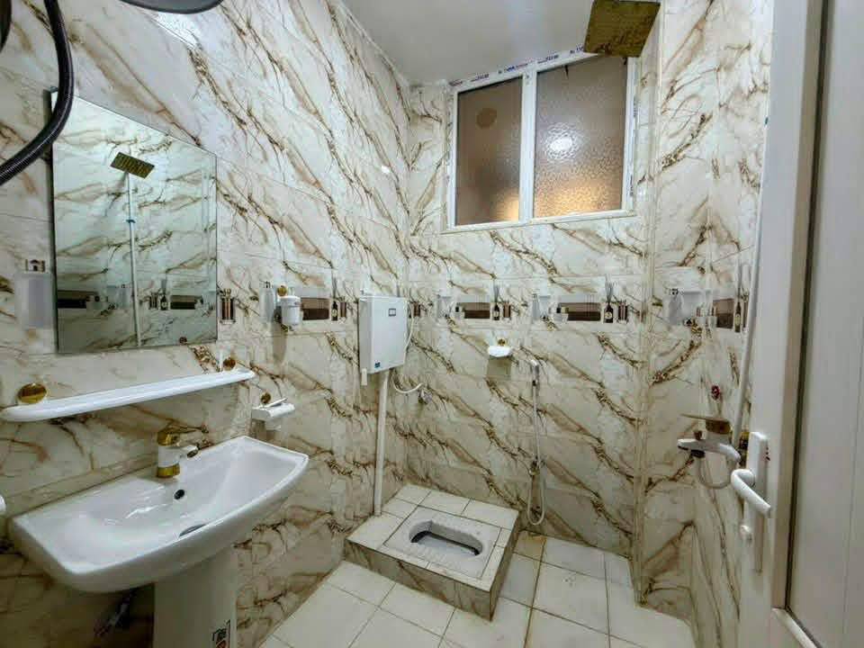 یک واحد سه اطاقه عاجل فروش سرک اول پروژه تایمنی