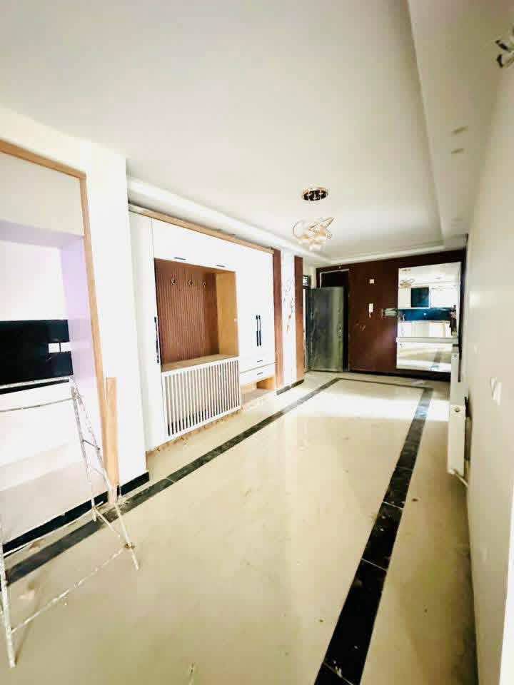 آپارتمان سه‌اطاقه کرایی نوساخت، تایمنی‌سابقه-کابل