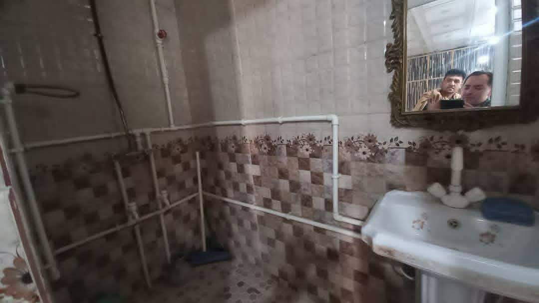 حویلی شش اطاق گرویی، گذر قلندر_مزارشریف