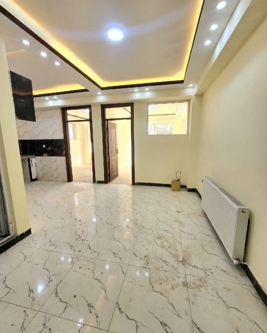 آپارتمان سه اطاقه نوساخت فروشی
