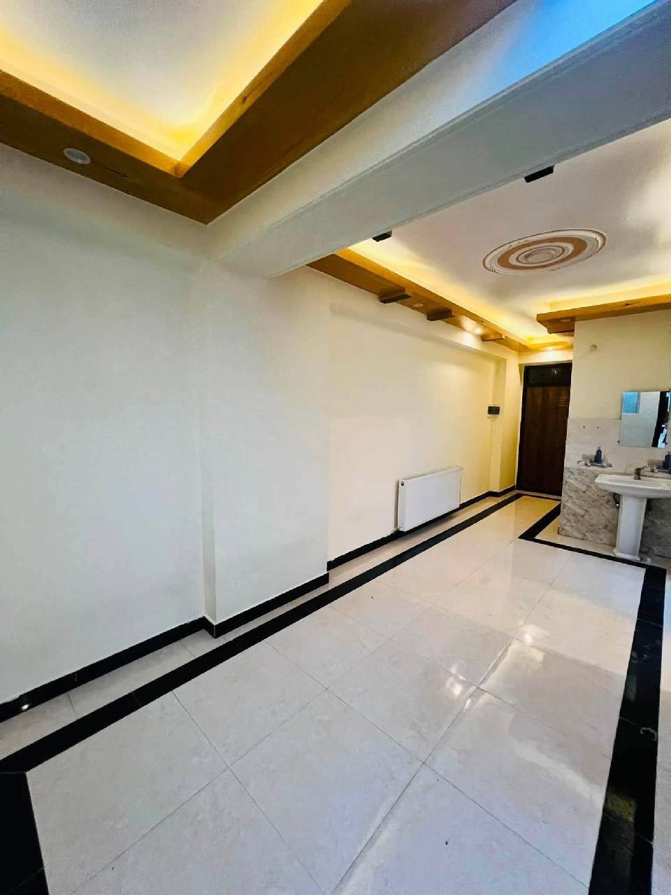آپارتمان سه اتاقه کرایی-کابل هوتل پروان