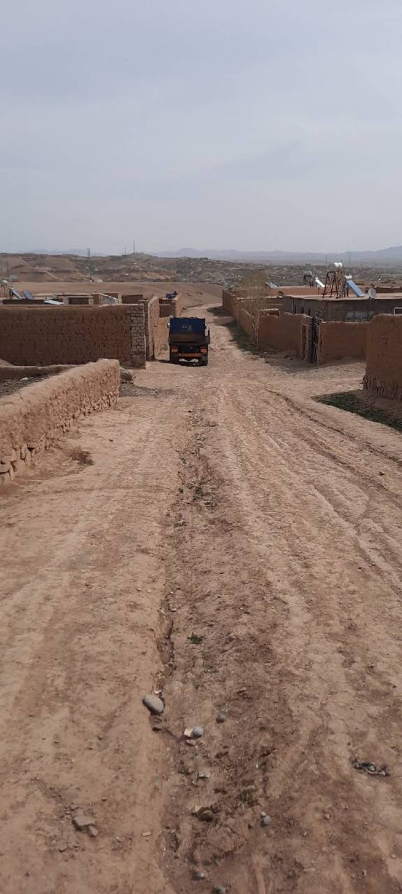 دو نمره زمین فروشی، فیروز کوه _غور