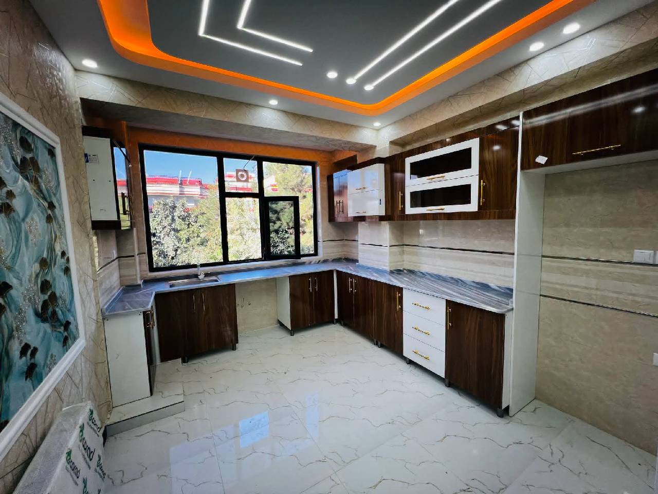دو واحد آپارتمان فروشی چهار اطاقه، پروژه تایمنی _کابل