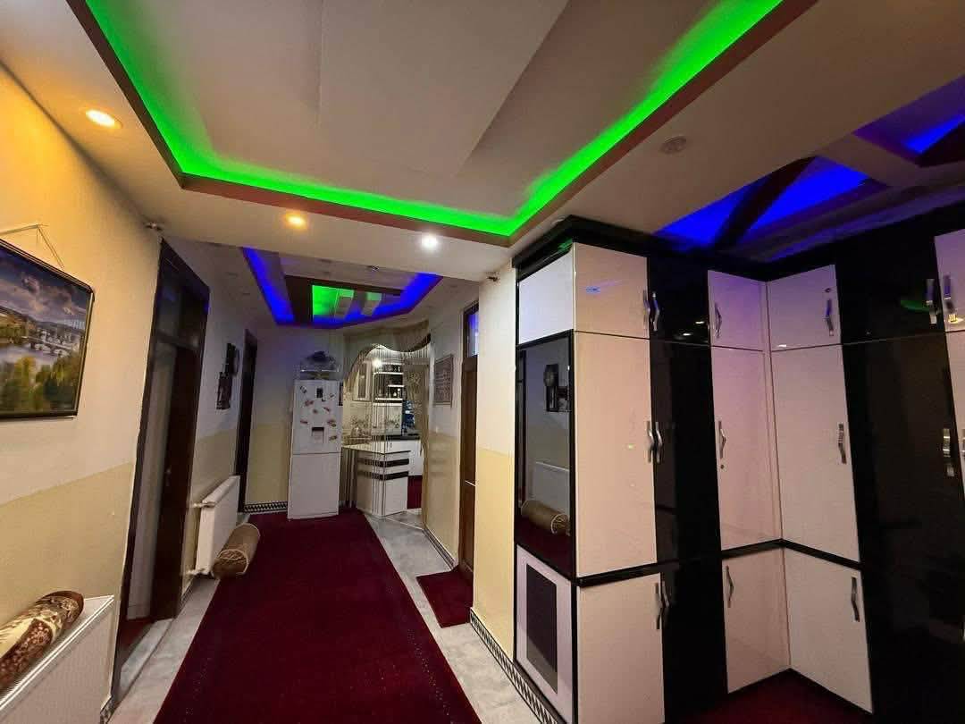 آپارتمان سه اطاقه کرایی، کارته سه _کابل