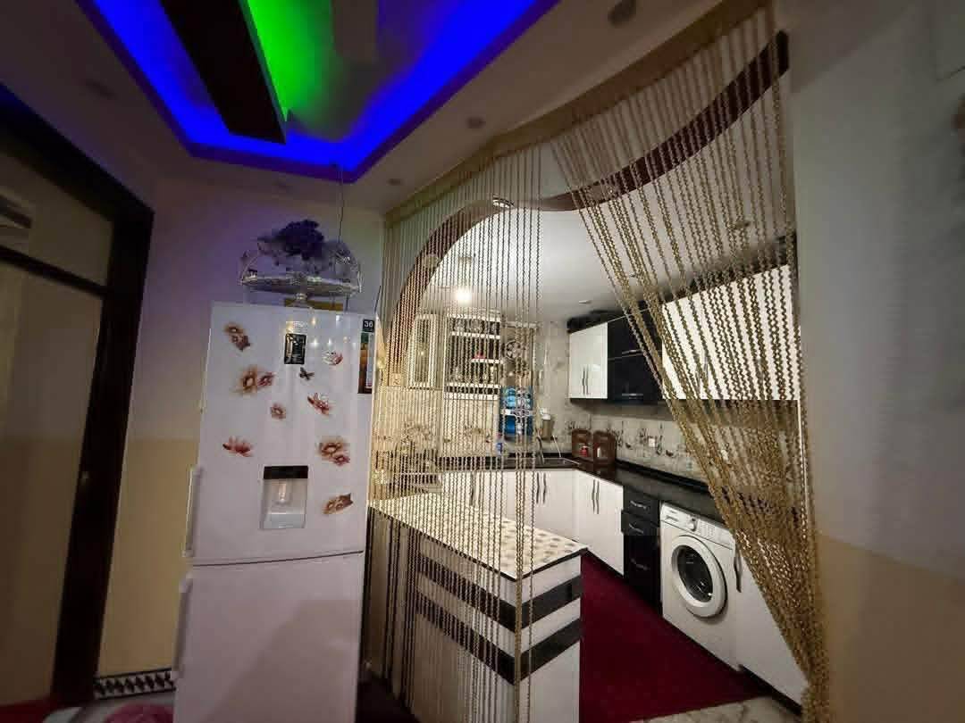 آپارتمان سه اطاقه کرایی، کارته سه _کابل