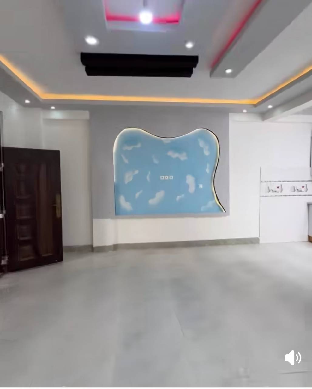 خانه سه طبقه سه اتاقه هرات برامان