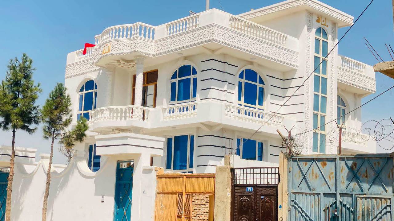 حویلی فروشی هفت اطاقه مساحت ۲۰۰متر مربع پروژه S، مزارشریف
