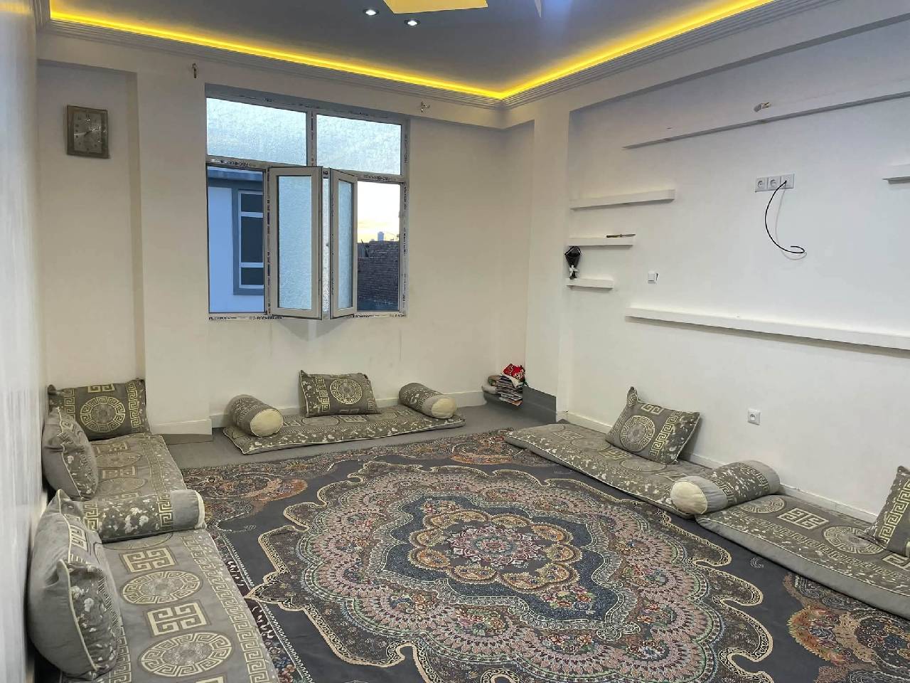 حویلی سه طبق فروشی، ناحیه شش _هرات