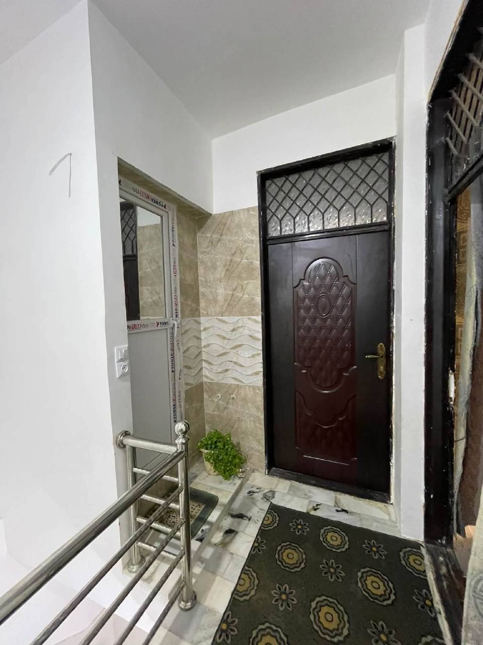 حویلی سه طبق فروشی، ناحیه شش _هرات